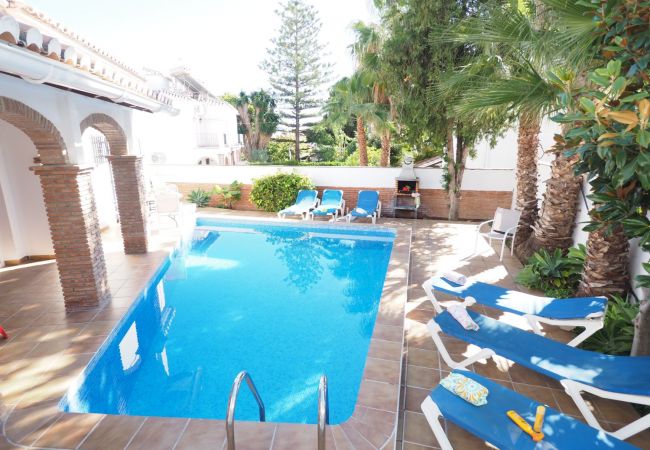 Villa en Nerja - Villa Jazmines Villa en Nerja - Villa Jazmines