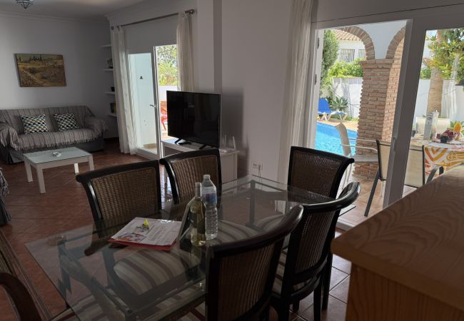 Villa en Nerja - Villa Jazmines Villa en Nerja - Villa Jazmines