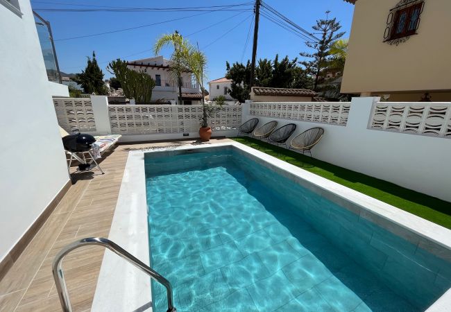 Villa en Nerja - Villa Las Palmeras Villa en Nerja - Villa Las Palmeras