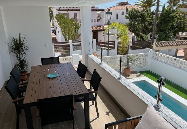 Villa en Nerja - Villa Las Palmeras Villa en Nerja - Villa Las Palmeras