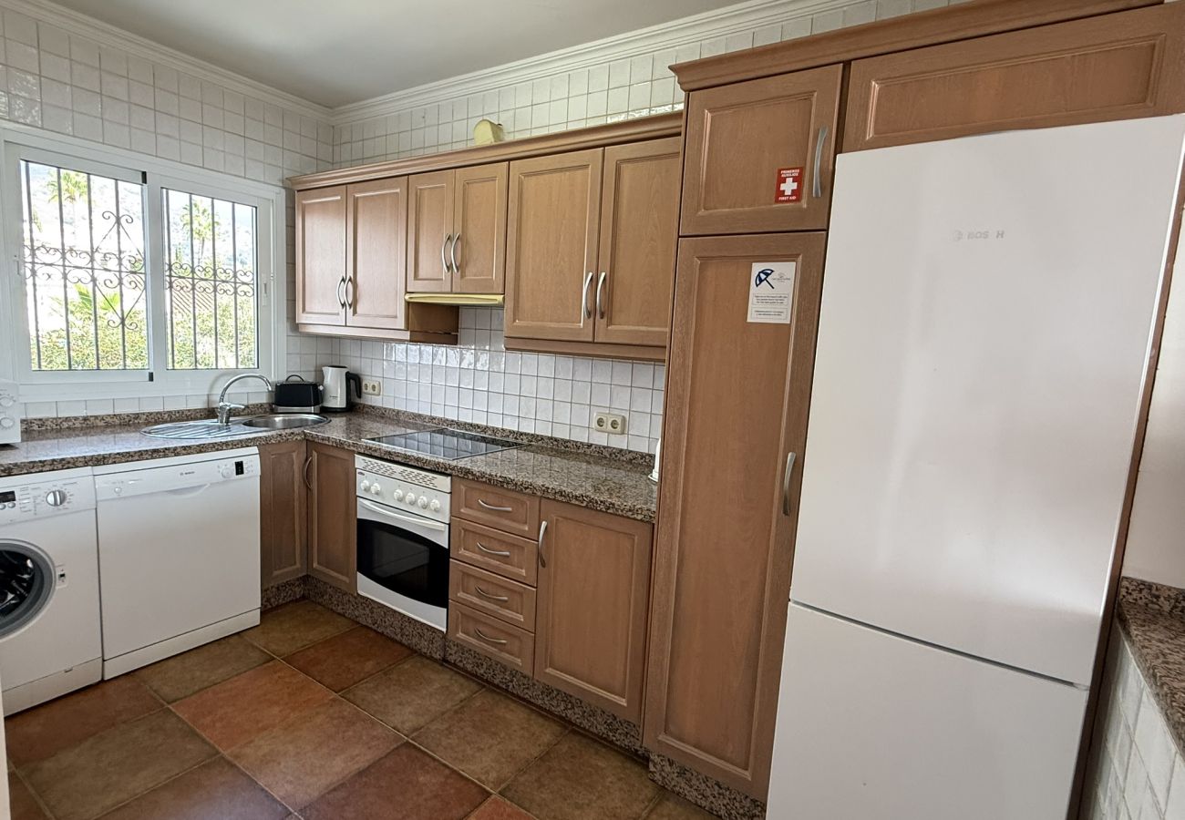 Villa en Nerja - Villa Azalea Villa en Nerja - Villa Azalea