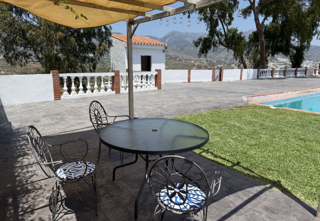Villa en Nerja - Villa Alminares Villa en Nerja - Villa Alminares