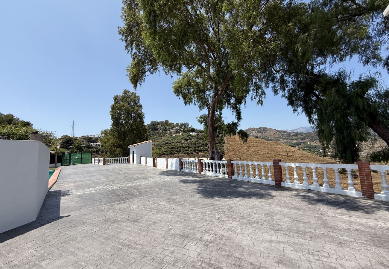 Villa en Nerja - Villa Alminares