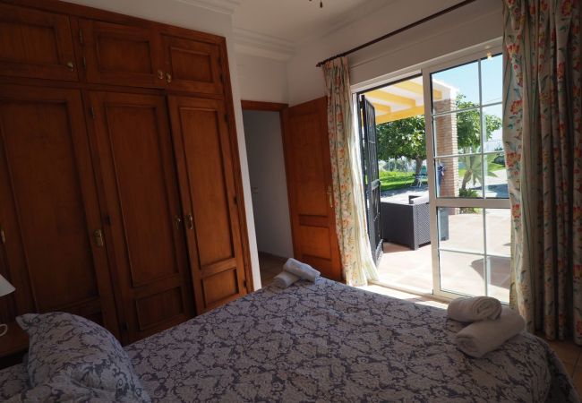 Villa en Nerja - Villa Los Girasoles Villa en Nerja - Villa Los Girasoles