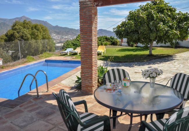 Villa en Nerja - Villa Los Girasoles Villa en Nerja - Villa Los Girasoles