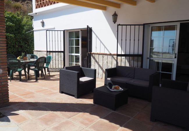 Villa en Nerja - Villa Los Girasoles Villa en Nerja - Villa Los Girasoles
