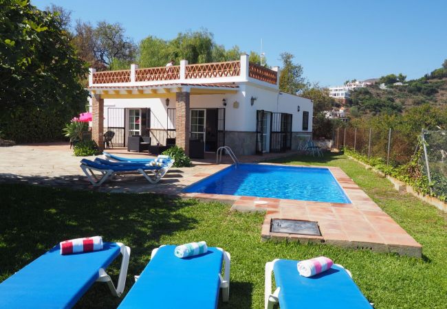 Villa en Nerja - Villa Los Girasoles Villa en Nerja - Villa Los Girasoles