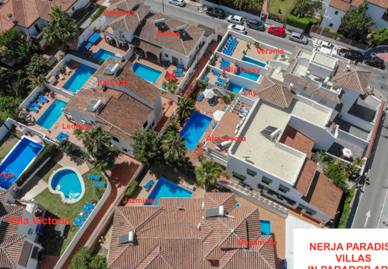 Villa à Nerja - Villa Las Dalias