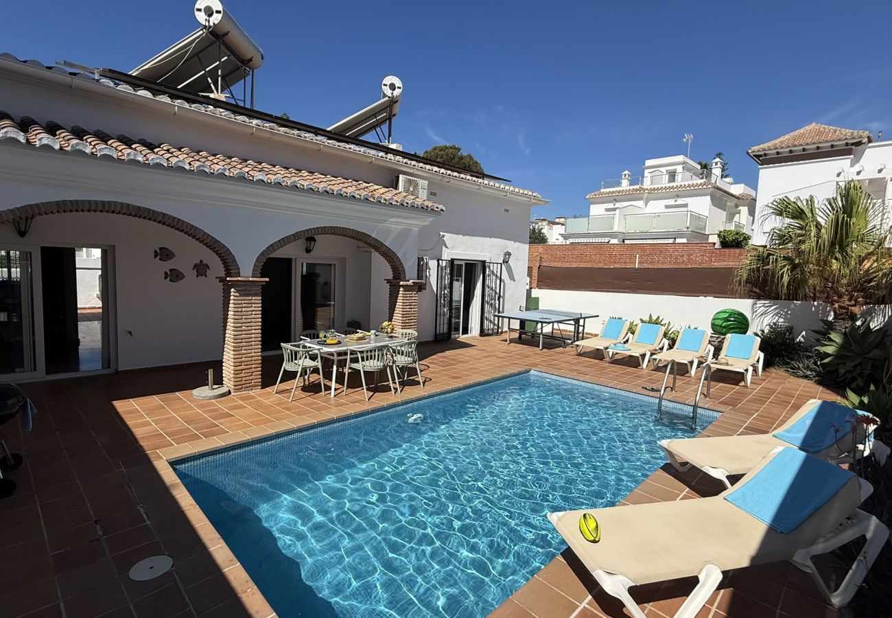 Villa à Nerja - Villa Las Dalias