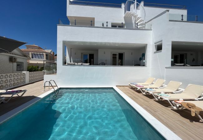 Villa à Nerja - Villa Concha Blanca Villa à Nerja - Villa Concha Blanca