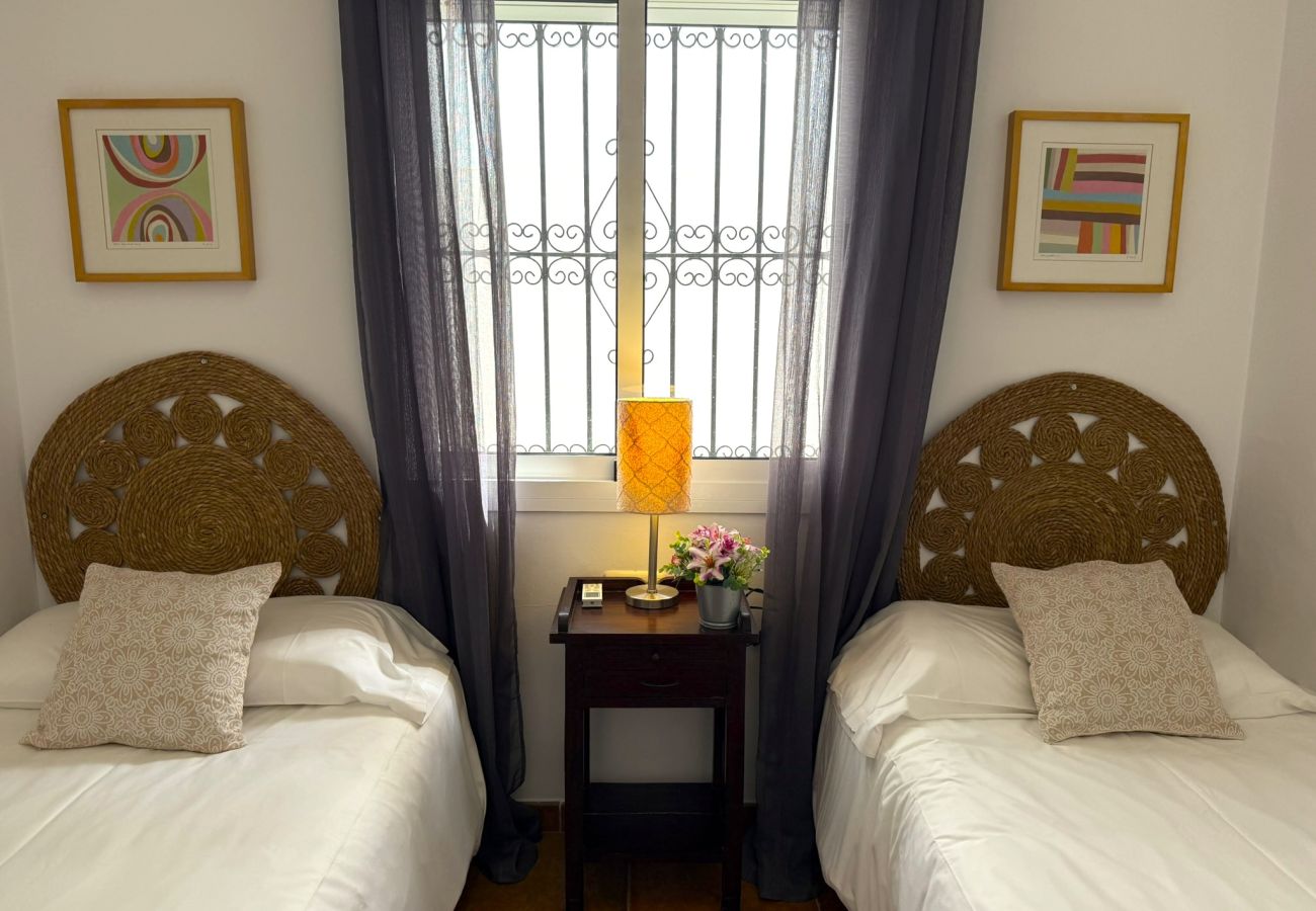 Villa à Nerja - Villa Azalea