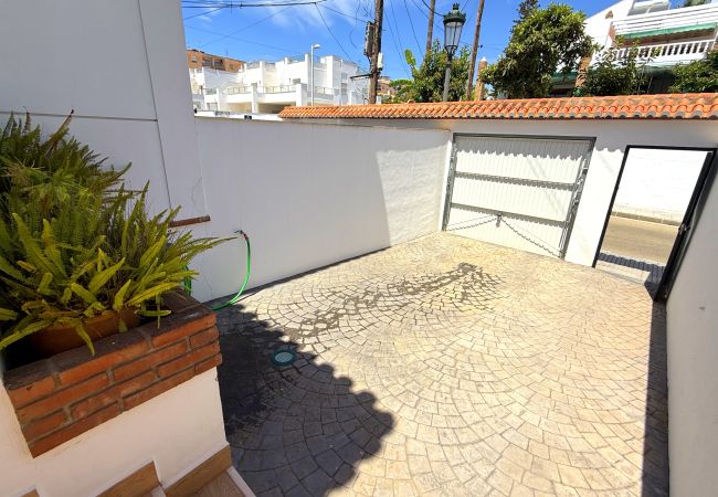 Villa in Nerja - Villa Daisy Villa in Nerja - Villa Daisy