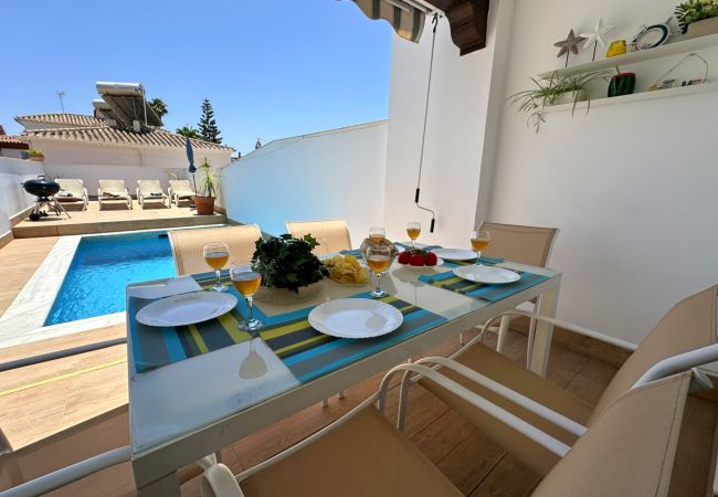 Villa in Nerja - Villa Daisy Villa in Nerja - Villa Daisy