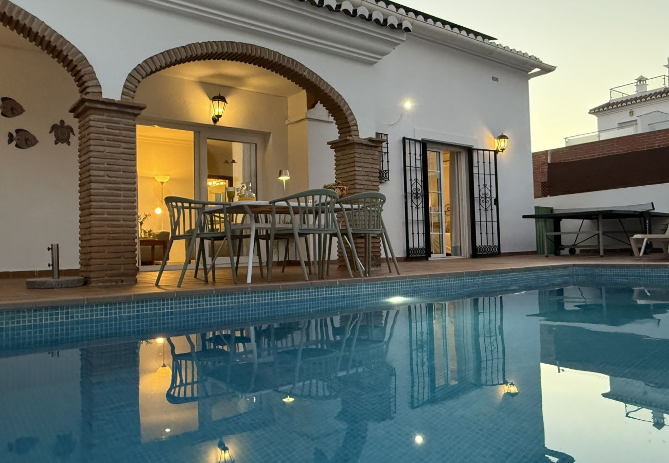 Villa in Nerja - Villa Las Dalias
