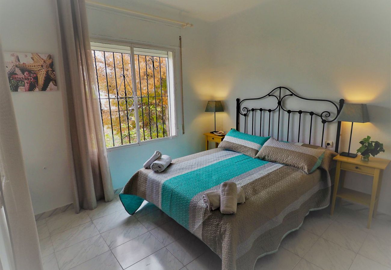 Villa in Nerja - Casa del Barranco