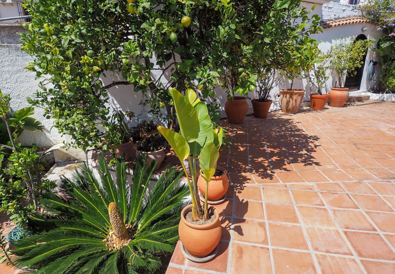 Villa in Nerja - Casa del Barranco
