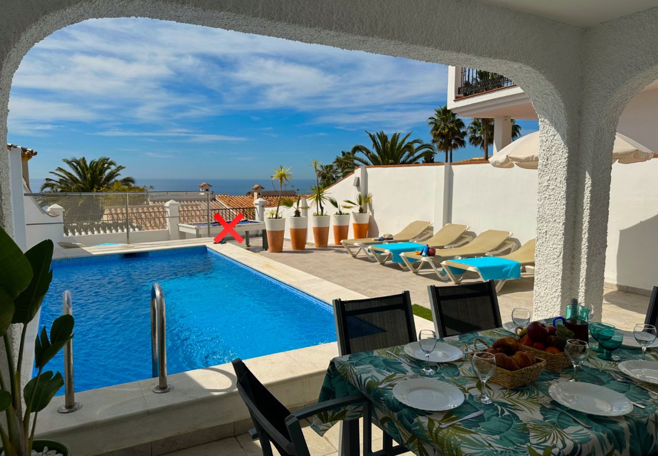 Villa in Nerja - Villa Dos Ardillas