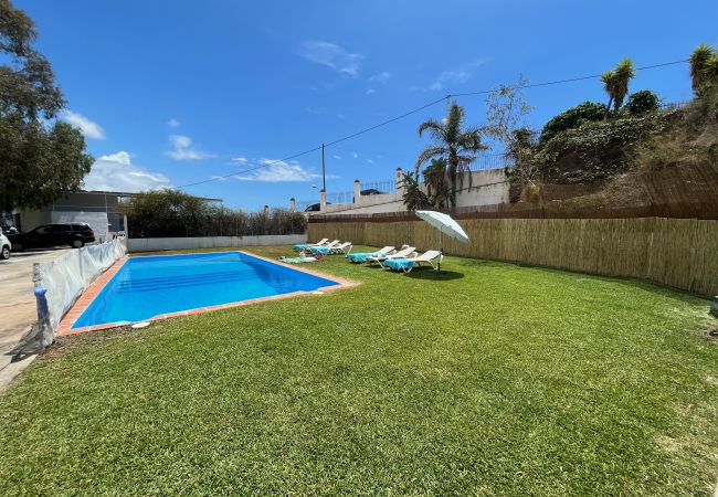 Villa in Nerja - Villa Alminares Villa in Nerja - Villa Alminares